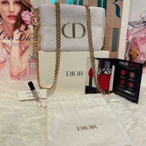 COPY - Dior Beauty White Pouch with FREE Sample !!